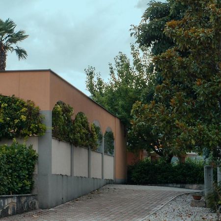 Holiday Home Rozic - Villa With Private Seasonal Heated Pool Mostar Bagian luar foto